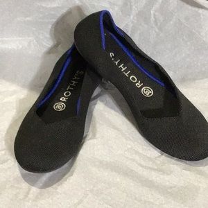 Rothy’s Round Toe flats sz 6.5